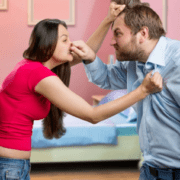 从为爱痴狂，到为爱抓狂