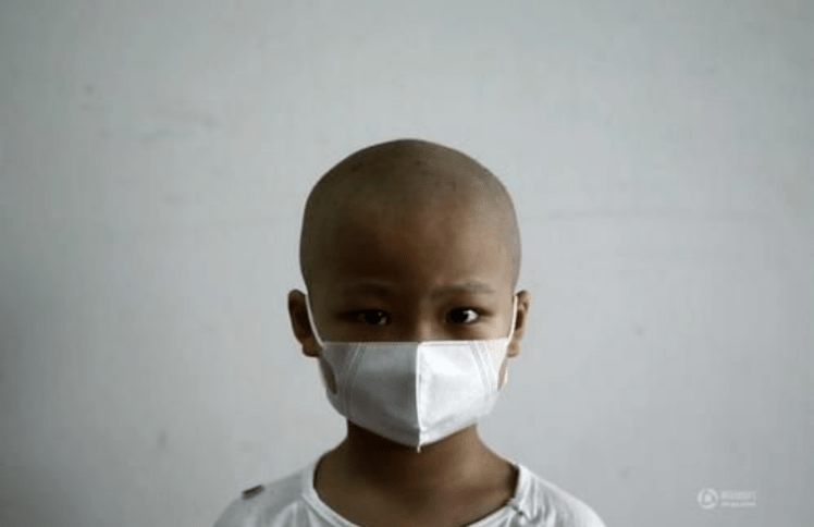 辞去教师编制,我和1300个重病孩子相遇