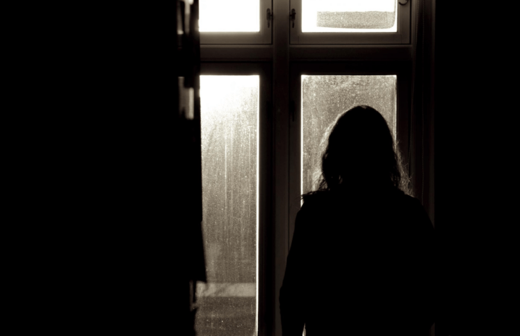 滥用权力去虐待，还是善用权力去建造？