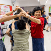 藉着严重脑伤的女儿,我走进万千特殊儿家庭