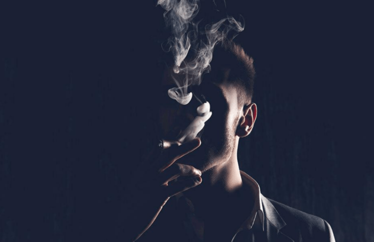 吸毒37年,我就是一个在罪里打转的陀螺