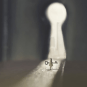 瘫痪40年，苦难更深改变我